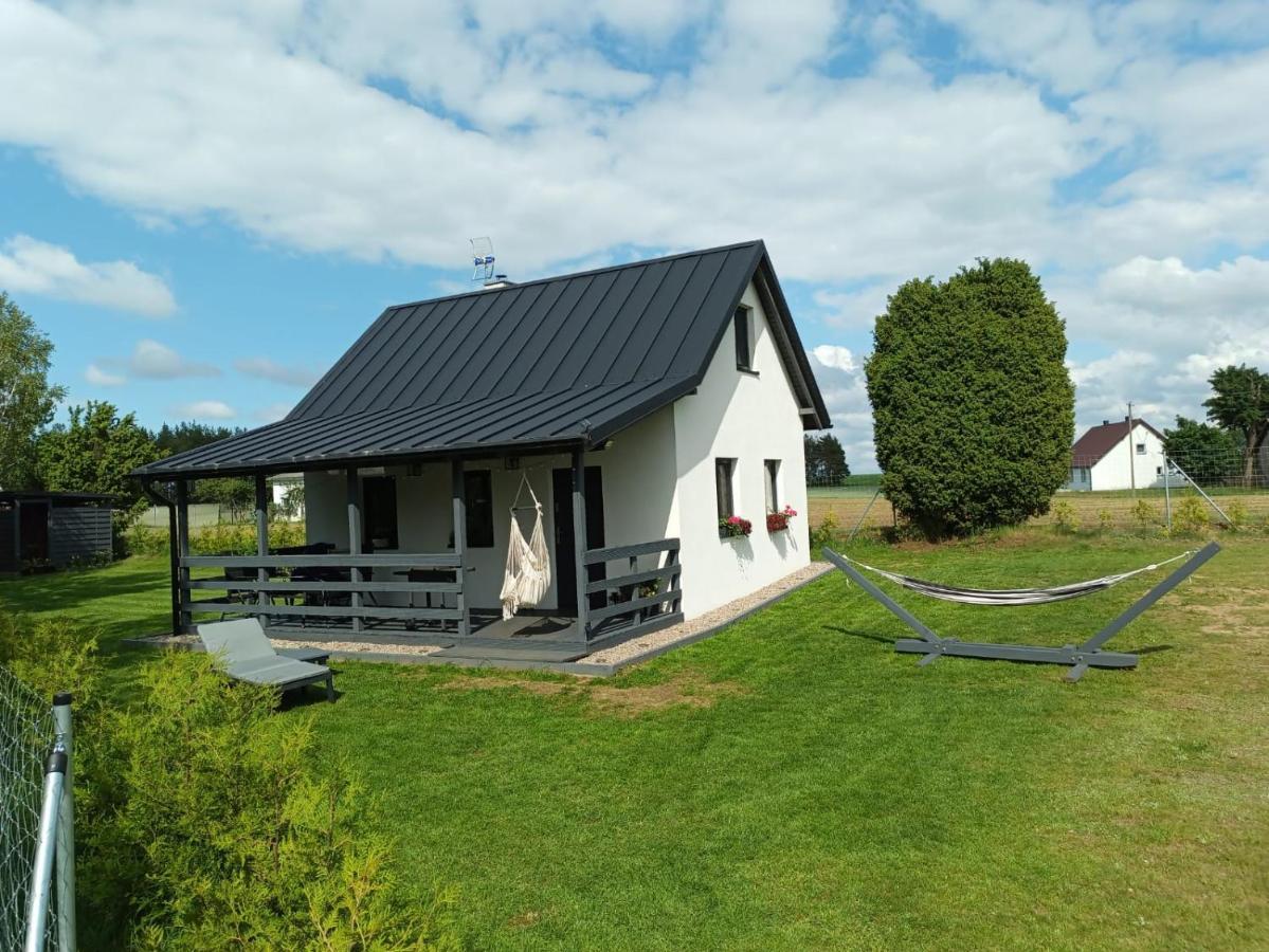 Villa Domek Letniskowy Na Kaszubach, Borowy Mlyn, Jezioro Gwiazda Exterior foto